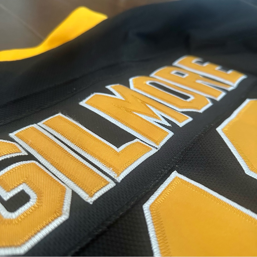 NEW Happy Gilmore Boston Black and Yellow Hockey Golf Jersey - Picture 6 of 14
